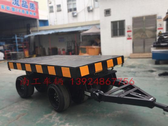 非标定制30吨重型8轮星空XK·（中国）体育官方网站-星空·体育（XK SPORTS）官方网站