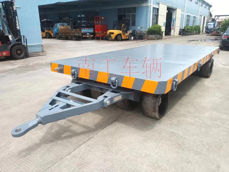 25吨重型工业星空XK·（中国）体育官方网站-星空·体育（XK SPORTS）官方网站 全挂式牵引拖车底盘