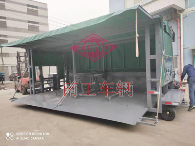 升降雨篷星空XK·（中国）体育官方网站-星空·体育（XK SPORTS）官方网站3I.jpg