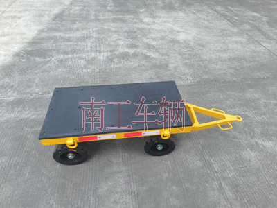 2吨小型星空XK·（中国）体育官方网站-星空·体育（XK SPORTS）官方网站带胶垫1I.jpg