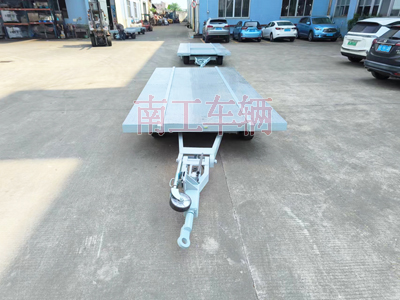 船体艏段运输星空XK·（中国）体育官方网站-星空·体育（XK SPORTS）官方网站4I.jpg