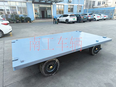 3吨小型牵引星空XK·（中国）体育官方网站-星空·体育（XK SPORTS）官方网站 全挂车2I.jpg